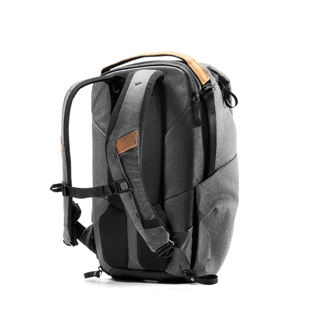 Everyday Backpack | 20L | Charcoal - Image 2